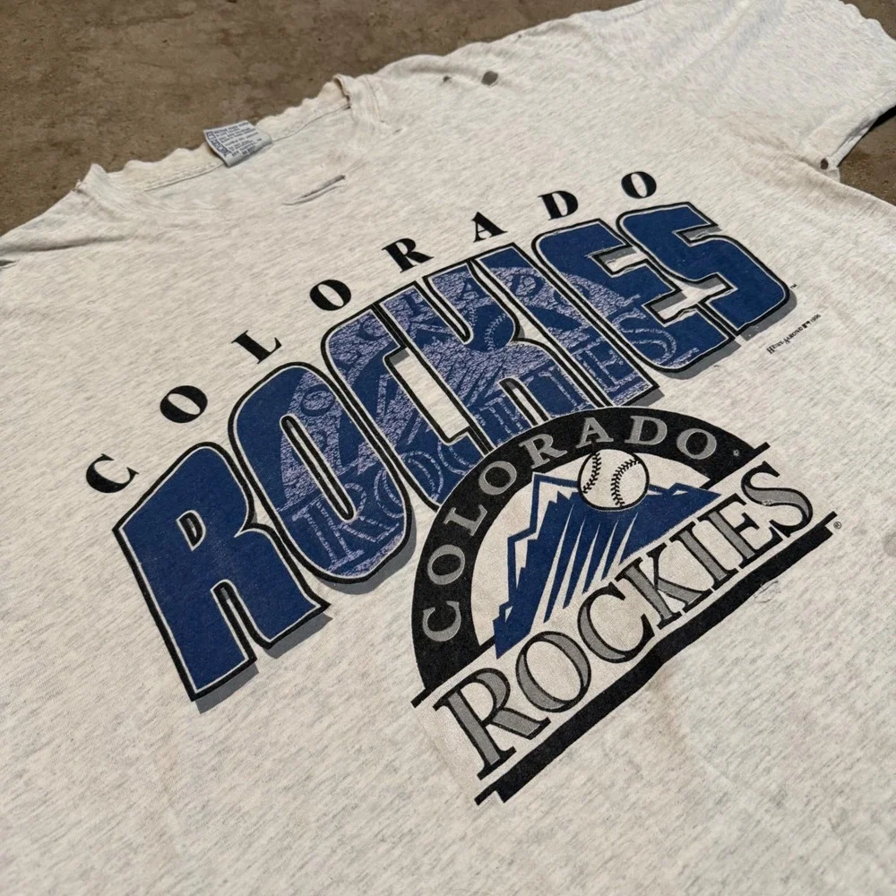 Vintage 1996 Volunteer Colorado Rockies T-Shirt Mens XL Gray MLB Distressed
